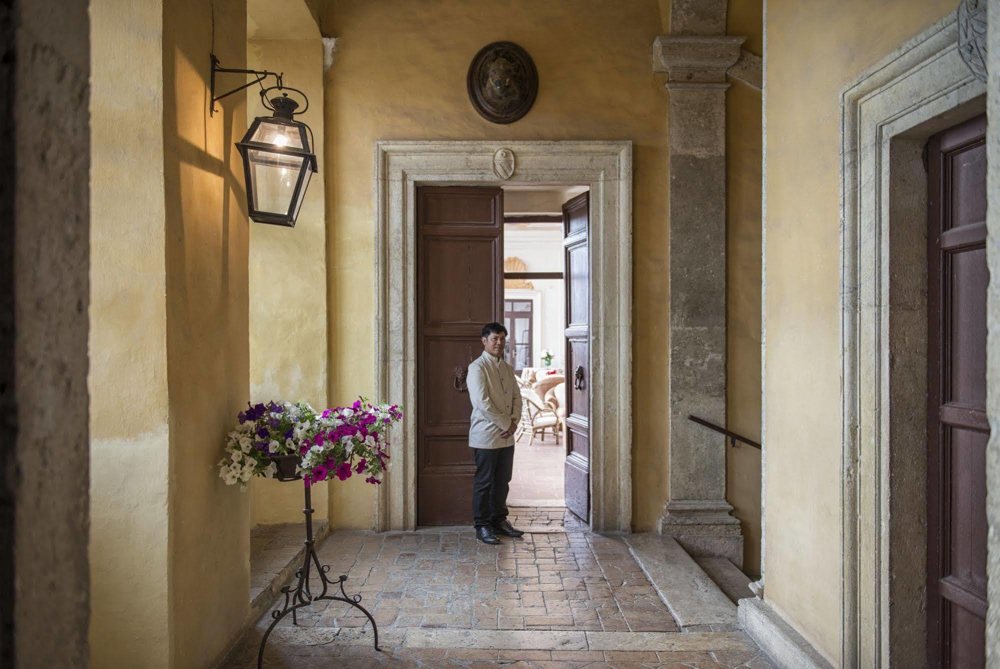 Отель Residenza Principi Ruspoli Черветере Экстерьер фото