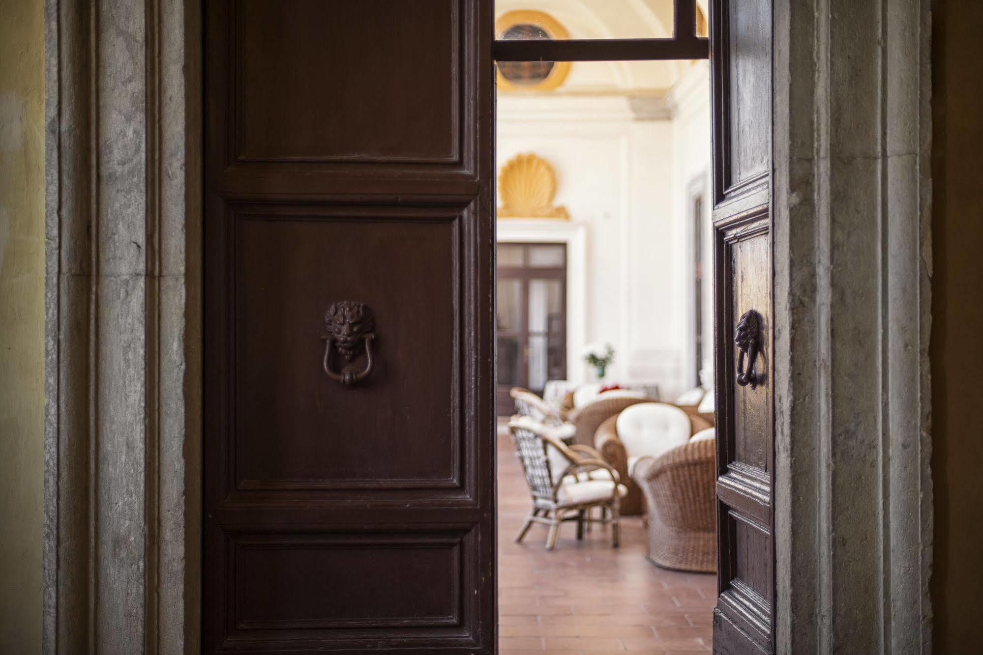 Отель Residenza Principi Ruspoli Черветере Экстерьер фото